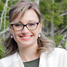 Jennifer Laptewicz Associate Broker