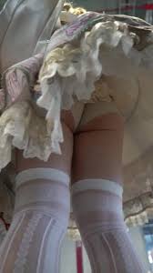 Taiwan Ladies Upskirt - video 2 - ThisVid.com