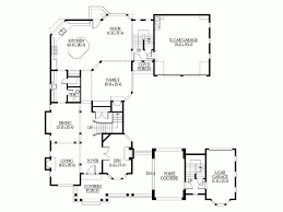 At monsterhouseplans.com we are dedicated to providing you with the best customer service available in order to find the right home plan for you. Traditional Style House Plan 4 Beds 2 5 Baths 4600 Sq Ft Plan 132 504 Unique Floor Plans U Shaped House Plans Porch House Plans