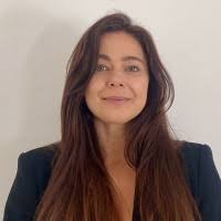 1700+ perfis com “Júlia”