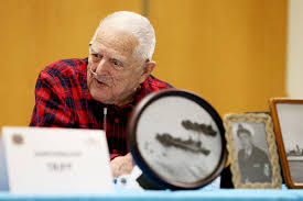 On anniversary of Pearl Harbor, WWII vets recognized for their service