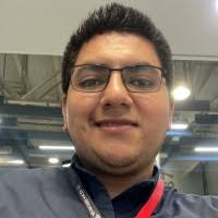 200+ perfiles de «Aron Chavez»