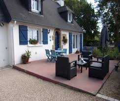 Châteaux de sable, baignade, clubs de jeux pour enfants, pêche à pied, sports nautiques, farniente… profitez des nombreuses activités de bord. Location La Maison Bleue En Bord De Mer A Plouhinec Bretagne France