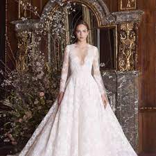 They particularly source new and exciting materials and predict (and often define) next year's trends. The Top Wedding Dress Trends Of 2019