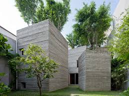 See more ideas about tree house, cool tree houses, tree house designs. House For Trees In Ho Chi Minh Stadt Beton Wohnen Efh Baunetz Wissen