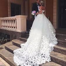 Das hochzeitskleid macht aus einer frau eine braut. Modest 3d Schmetterling Appliqued Hochzeitskleid Ballkleid 2017 Weg Von Der Schulter Weiss Brautkleider Robe De Mariage Nach Mass Bridal Dress Wedding Dress Ball Gownapplique Wedding Dress Aliexpress