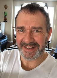 Growing a New Beard and Dealing with Mixed Reactions