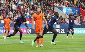 Jong oranje plaatst zich als groepswinnaar voor de kwartfinales van het ek. 7xiiw8jq9r Txm