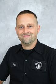 Shawn Ringer's Instagram, Twitter & Facebook