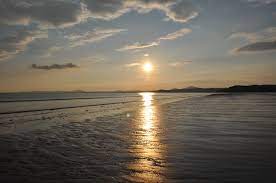Black Rock Sands Garreg Goch Caravan Park Www Garreggochpark Co Uk Caravan Park Favorite Places Black Rock