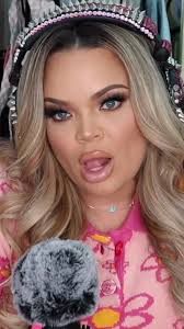 Trisha Paytas did my makeup... #reels #makeup #trishapaytas #asmr  #makeupasmr #reels