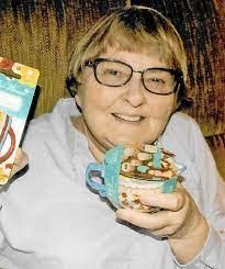 Linda Amsden's Instagram, Twitter & Facebook