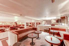 8,741 likes · 1 talking about this · 7,748 were here. About Us Club Prive Lieu De Reception La Baule Villa La Grange