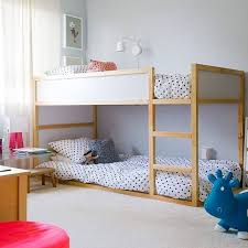 Tempat tidur unik dari palet. Simpel Tapi Nyaman Intip 7 Kreasi Desain Ranjang Minimalis Dekoruma Com Line Today