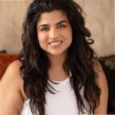 Victoria Buchner's Instagram, Twitter & Facebook