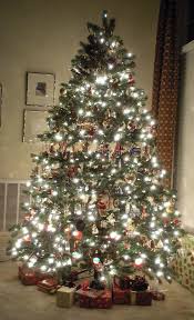 O Christmas Tree Christmas Lyrics Songs Decoration Ideas Christmas Tr Christmas Tree Decorations Diy Christmas Tree Decorations Christmas Window Decorations