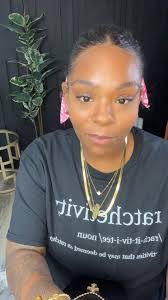 Larissa Mcgee's Instagram, Twitter & Facebook