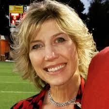 Shonda Davis's Instagram, Twitter & Facebook