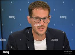 Benjamin raschke -Fotos und -Bildmaterial in hoher Auflösung