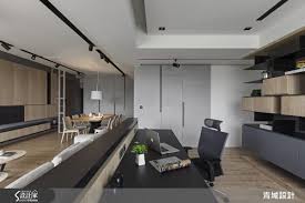 現代風的裝潢圖片為青域設計有限公司的設計作品 青域 11之23設計案例 是一間新成屋 5 年以下 總坪數為36 格局為三房 更多青域設計有限公司設計案例作品都在設計家