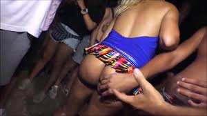 Jenny Scordamaglia fazendo entrevista Peladinha