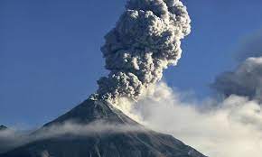 Colima Living In The Shadows Of An Active Volcano Eskp