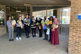 It would also be nice to send a nice. Coronavirus Florist Donates 50 000 Flowers To Nhs Hospital Staff The Independent The Independent