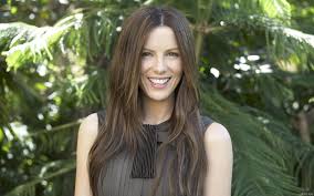 The best collection of celebrities wallpapers for your desktop and phone devices. Kate Beckinsale Wallpapers Images Photos Pictures Backgrounds