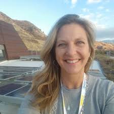 Ellen Falk (@EllenFalk62)