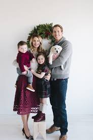 Christmas Card Pictures And Details Family Picture Outfits Christmas Pictures Outfits Family Photo Outfits