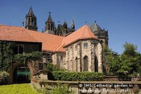 Cathedral And Garden In Magdeburg House Styles Magdeburg Unesco Sites