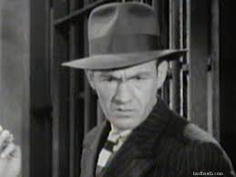 Elliott Sullivan's Instagram, Twitter & Facebook