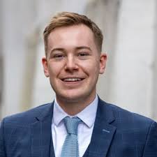 A great way to finish the week, as I've officially graduated and finished  the LPC! Masters of Law and Legal Practice 🎓 I can't wait to get started  with my Training Contract