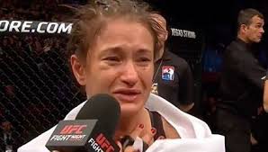 Zwycięstwo kowalkiewicz przez niejednogłośną decyzję. Bolesna Porazka Kowalkiewicz Na Ufc Jej Naroznik Rozwazal Poddanie Walki