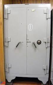N/a worst weak ok good great. Auctions International Auction Town Of New Hartford Ny 16500 Item Herring Hall Marvin Safe