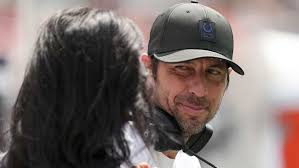 Giants TE Daniel Bellinger taken to hospital with bloody eye