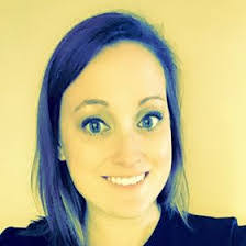 Holly Bollinger's Instagram, Twitter & Facebook