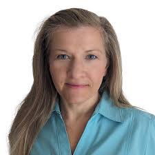 Janet Maynard's Instagram, Twitter & Facebook