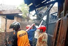 Ketua mahkamah agung kemudian mengeluarkan surat. 32 Relawan Satgana Pmi Grobogan Ikuti Pelatihan Manajemen Tanggap Darurat Bencana Inspirasiline Com