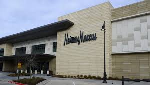 The company also owns the bergdorf goodman department stores and operates a direct marketing division. Neiman Marcus Closes Last Call Stores Puts Two Texas Distribution Centers On The Market Bizwomen