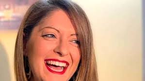 Roberta Perillo's Instagram, Twitter & Facebook