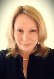 Anna Sandford's Instagram, Twitter & Facebook