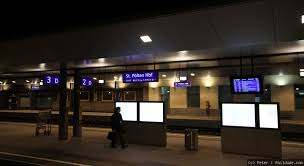 Pölten hbfdieses video wurde am 13.11.2019 zwischen 10 und 12 uhr auf dem bahnhof st. Hauptbahnhof Sankt Polten Railcc