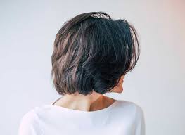 31 Short Hairstyles For Round Faces - StyleSeat