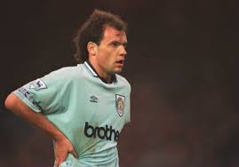 Man city at a glance: Champions League City Legende Uwe Rosler Schreibt Schalke Ab Ligalive