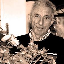 Adiós Félix Medrano, popular florista del quiosco de El Espolón