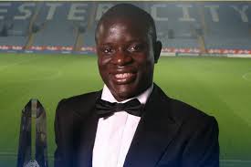 N'golo kanté was born on march 29, 1991 in paris, france. Transferts Kante Pret A Snober Le Psg