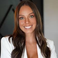 Damien Washington's Instagram, Twitter & Facebook