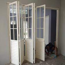 Dengan menggunakan bahan dasar berbagai merk, warna maupun ukuran ( sesuai spesifikasi dan permintaan). Pintu Aluminium Jual Kusen Aluminium Jogja