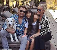 Tuesday, may 25, 2021, the rmc story channel will broadcast from 9:05 p.m. French Singer Johnny Halliday S Wicked Widow Wins Will Row Daily Mail Online